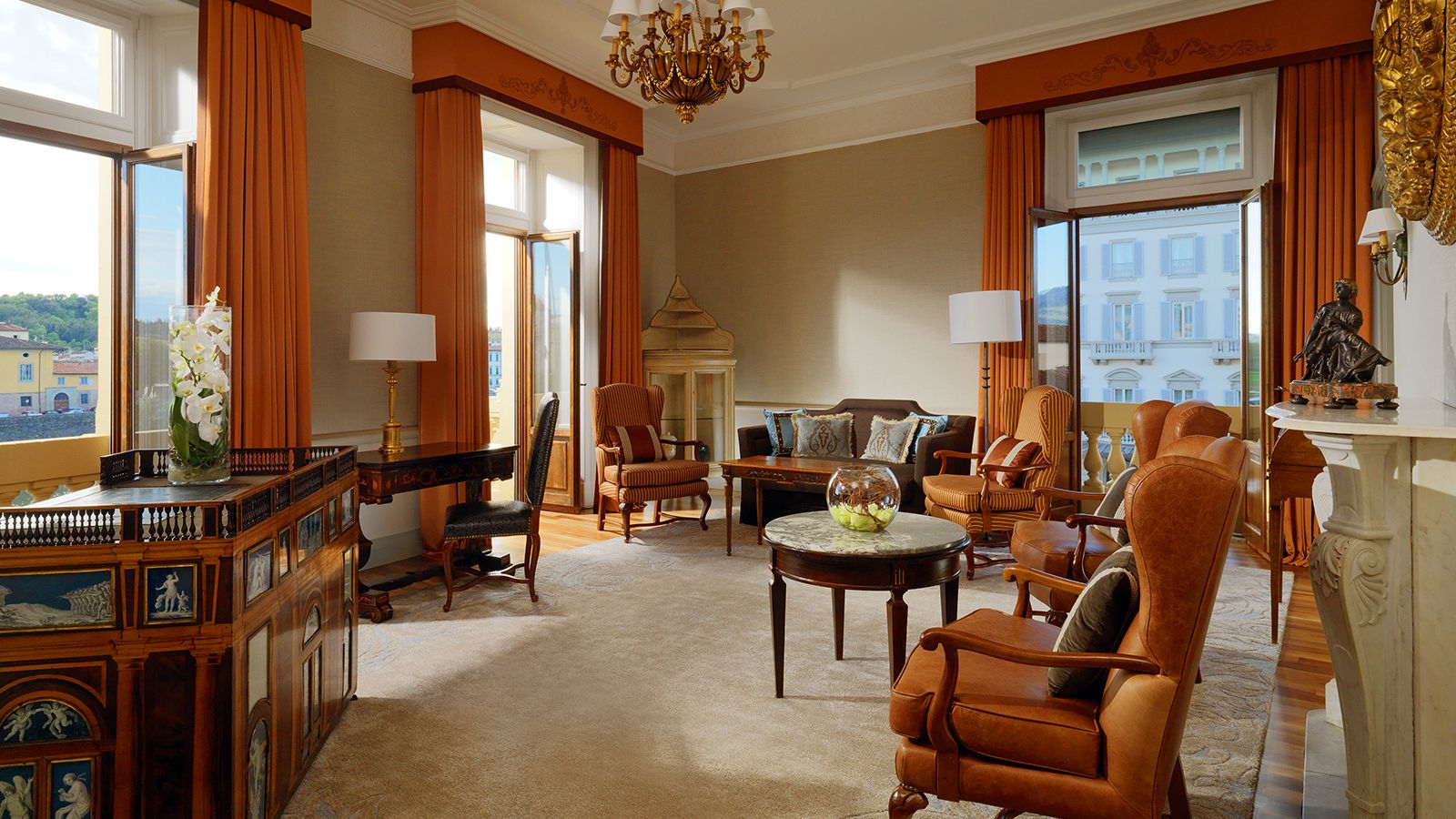 Grand Deluxe Suite